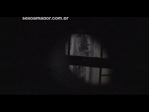 ❤️ Szőke lányt titokban videóra vette a környékbeli kukkoló, aki üreges téglák mögé rejtőzött ❤❌ Csak pornó at hu.sexarxiv.ru ❌️❤